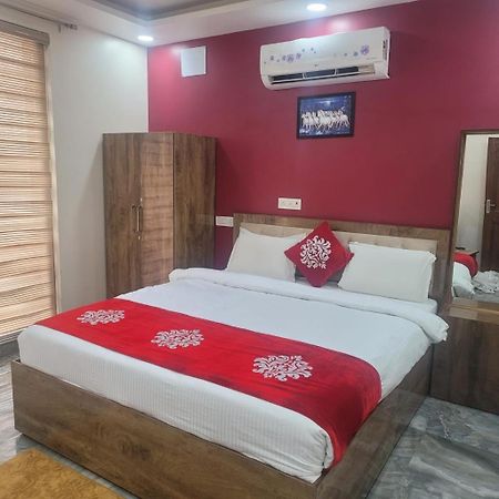 The Swiss Residency Hotel เกรทเตอร์นอยดา ภายนอก รูปภาพ